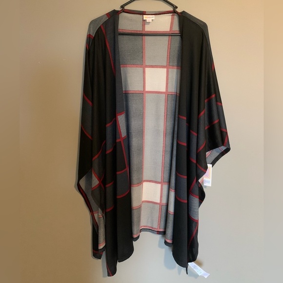 LuLaRoe Sweaters - LuLaRoe Kimono Cardigan